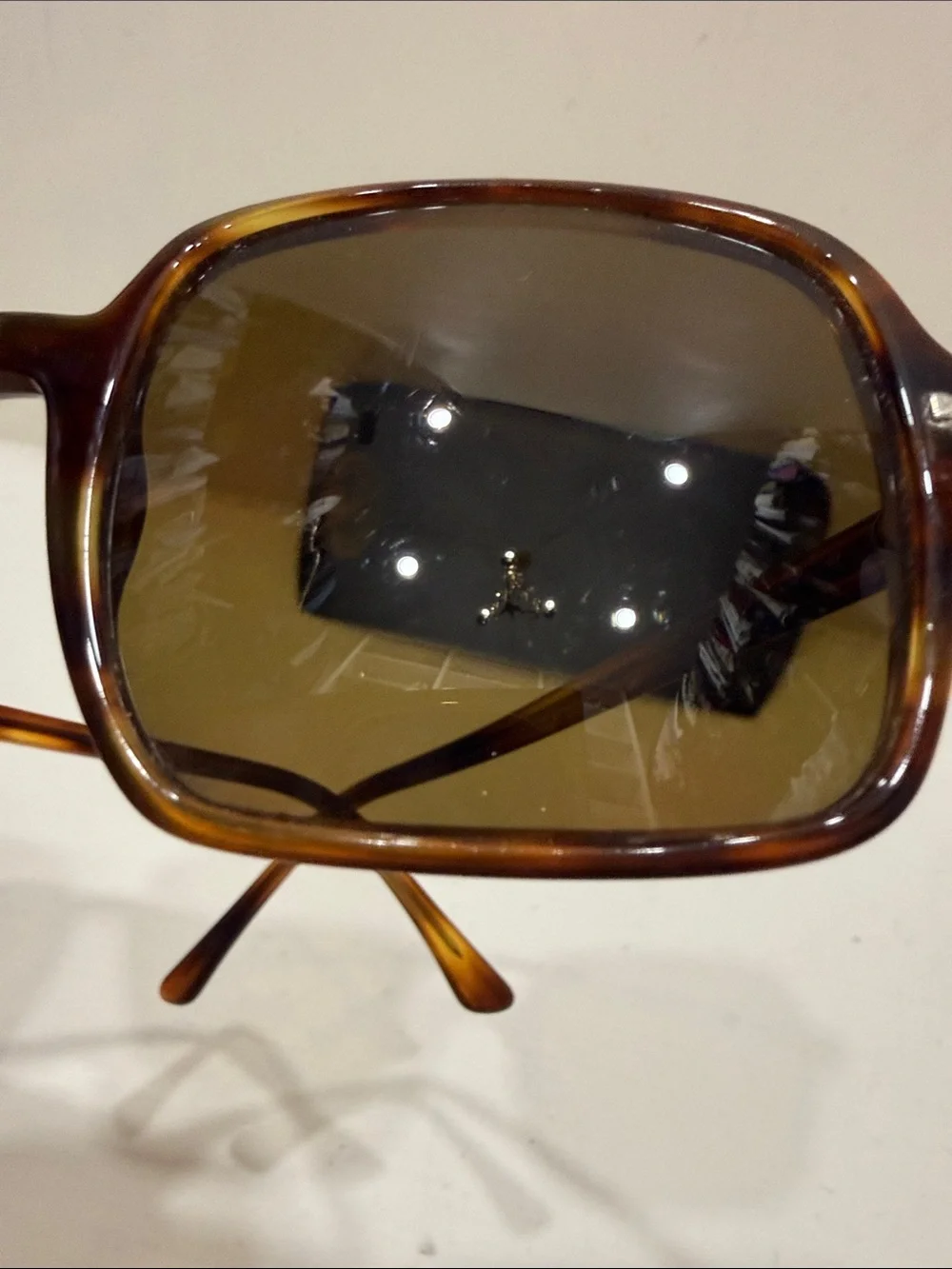 Authentic Ray-Ban Brown Tortoiseshell Rectangle Sunglasses with Brown Lenses